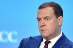 Медведев: Мигранты в России должны жить по нашим правилам