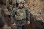 Зеленский открыто пригрозил украинцам внесудебными казнями за сотрудничество с ВС России