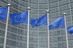 Европа устала от "тявканья" властей Украины - эксперт