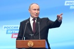 Путин поручил увеличить МРОТ к 2030 году более чем в два раза