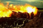 Боевики «Азова» взяли в заложники десятки жителей Мариуполя: женщины и дети заперты в школе, которую минируют