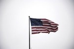 В США приняли включающий миллиарды долларов помощи Украине законопроект