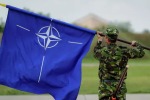 Главком ВСУ: командование силами НАТО в Европе похвалило Украину