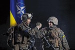 The Wall Street Journal: румынская военная база переполнена войсками НАТО