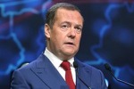 Медведев пригрозил уголовным наказанием за срыв контрактов по гособоронзаказу