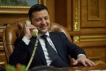 Зеленский попросил генсека НАТО об усилении помощи Украине