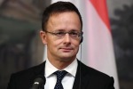 Венгрия попытается "открыть глаза" Брюсселю - Сийярто