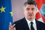 Президент Хорватии сравнил украинское националистическое приветствие с фашистским