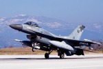 Pronews: американцы требуют от Греции передать Украине 32 истребителя F-16 Block-30  