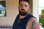 На хорватском курорте серба избили за крест, кириллицу и красную звезду