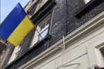 «Идите к русским» – украинские консульства за рубежом отказываются принимать жителей Донбасса