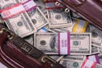 ЦБ РФ продлил ограничения на снятие наличной валюты до 9 марта 2023 года   