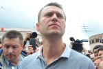 Политолог Евгений Минченко: Почему Запад так дорожит Навальным? Вспомните - Ющенко тоже наблюдался в «Шэрите»