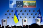 Киев "прокатили" с оборонным зонтиком НАТО, Казахстан помогает ВСУ, США нашли лазейку в поставках техники "незалежной": Горячая сводка СВО