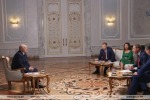 Лукашенко передал главе ФСБ запись перехваченного разговора о Навальном и пообещал ее продолжение