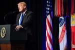 «Лохи и неудачники». Зачем Дональд Трамп пошел войной на Пентагон