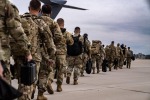 В КИЕВЕ ИСПУГАЛИСЬ ВВОДА ВОЙСК ВЕНГРИИ В ЗАКАРПАТЬЕ