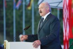 Лукашенко — противникам власти: «С понедельника пусть не обижаются»  