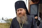 «Крест в одной руке, а пулемет в другой»: Представитель «ПЦУ» призвал свергнуть Зеленского и сорвать перемирие на Донбассе