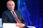 Путин: в Европе зарабатывают на перепродаже российского газа