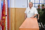 Лукашенко приказал отвести войска от границы с Украиной