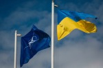 Столтенберг заявил, что НАТО поставит Киеву станции активных помех для борьбы с БПЛА