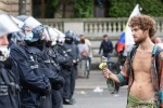 "Владимир, дайте нам свободу!": Берлинский майдан просит помощи у Путина