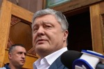 «Испугался, что раскулачат»: украинцы высмеяли Порошенко за показную благотворительность