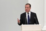 КОАЛИЦИЯ НОВОГО МИРА. ВСЕ НЮАНСЫ ПОЕЗДКИ МЕДВЕДЕВА В КИТАЙ