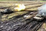Авдеевка в «котле»: Бандеровцы шарахнули «Джавелином» по нашему Т-72Б, но танк выдержал удар, БПМ-2 вытащила экипаж