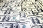 Ушёл в крутое пике и теряет позиции. Что происходит с долларом